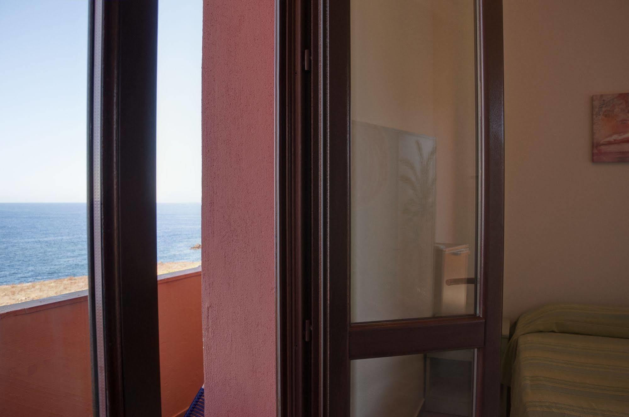 Hotel Bue Marino Pantelleria Extérieur photo