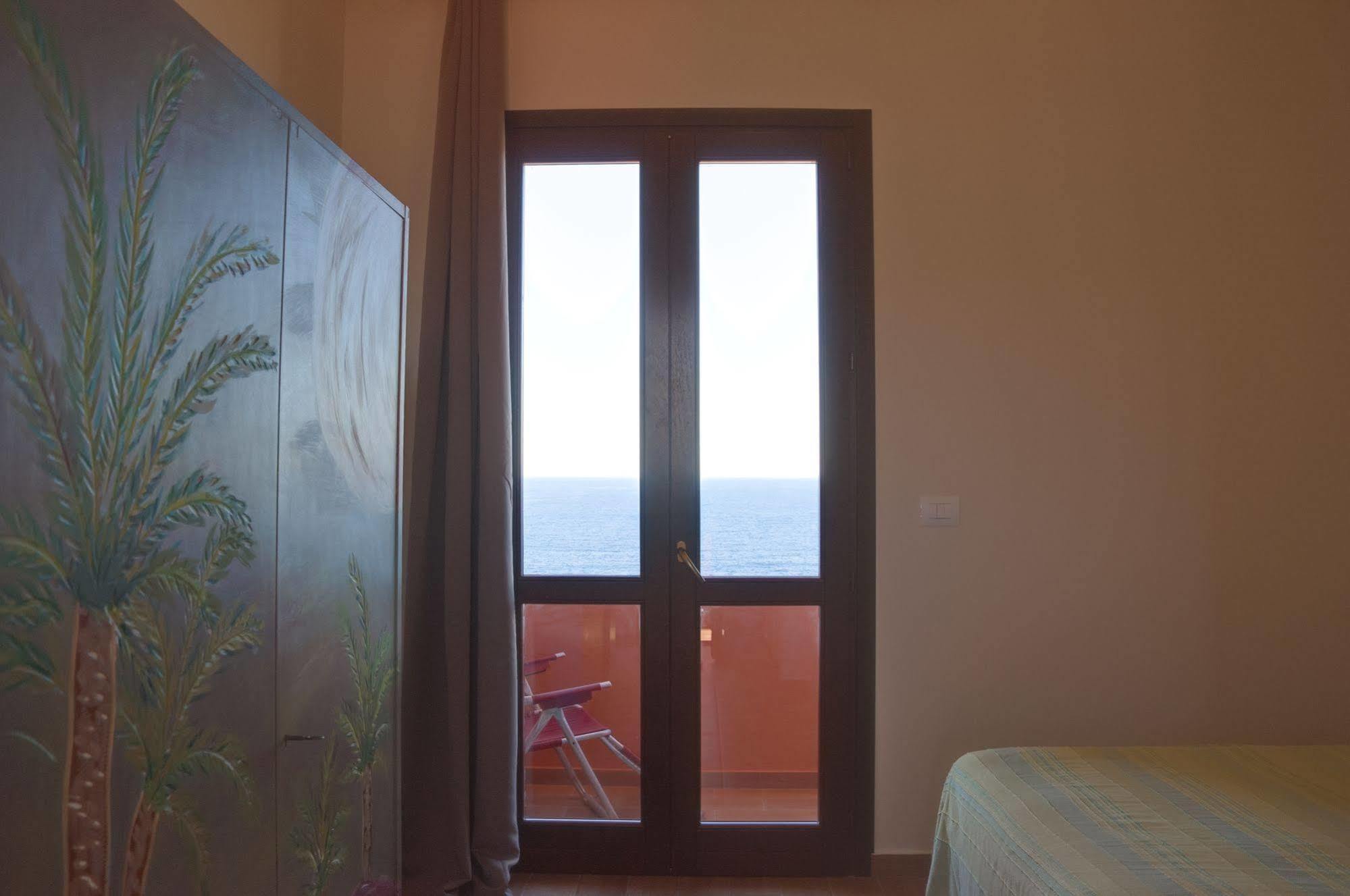 Hotel Bue Marino Pantelleria Extérieur photo